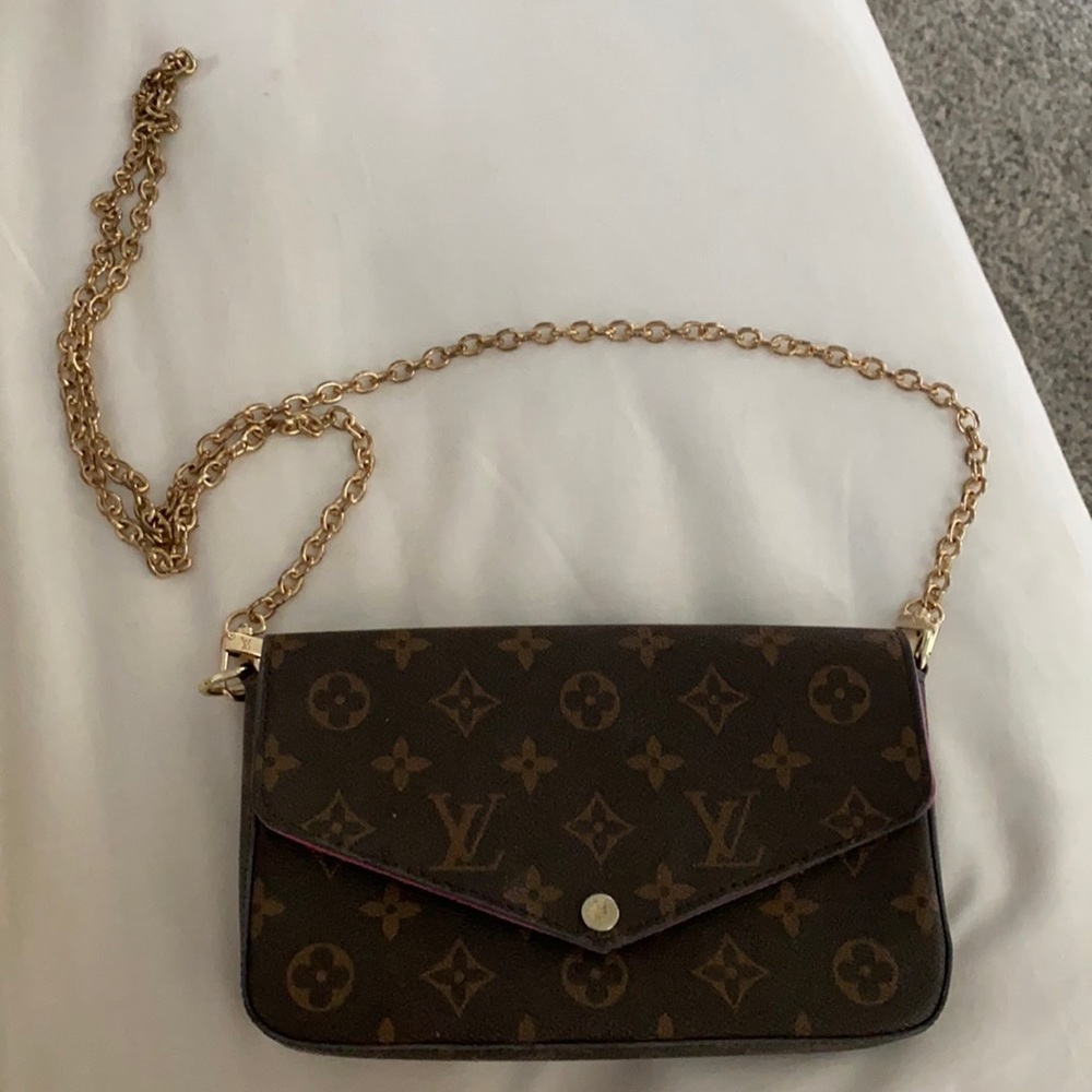 Look A Like Louis Vuitton cross body